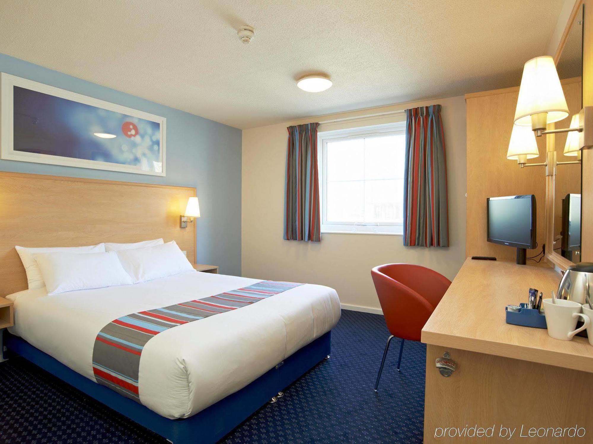 Travelodge Leeds Central Zewnętrze zdjęcie