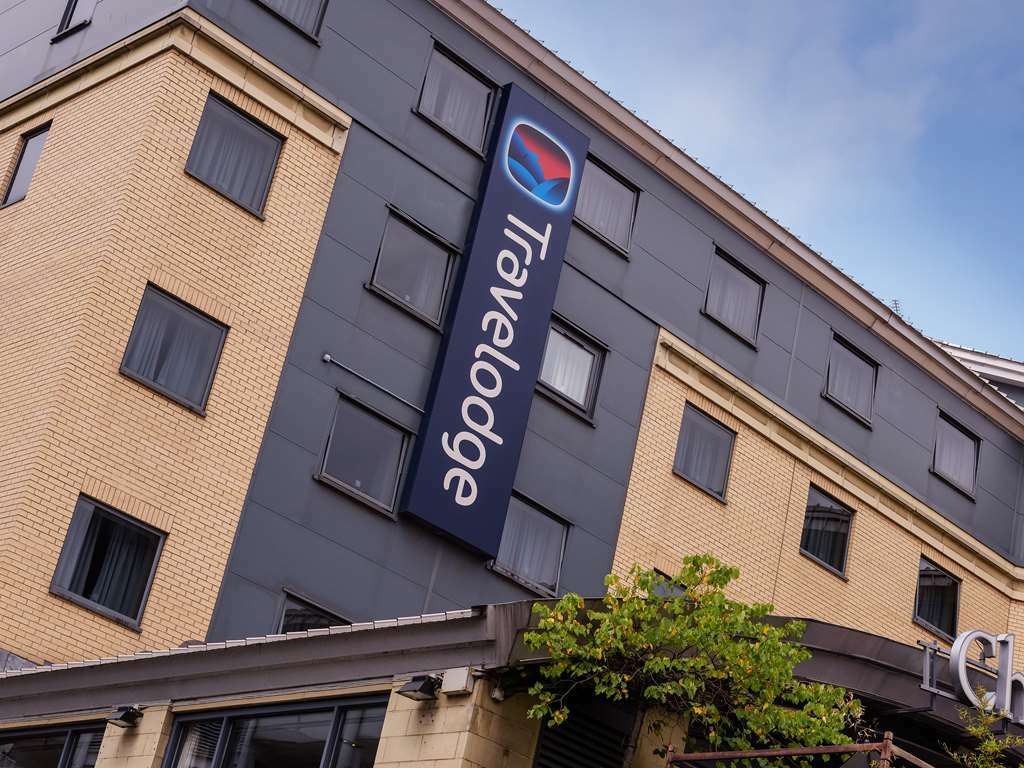 Travelodge Leeds Central Zewnętrze zdjęcie
